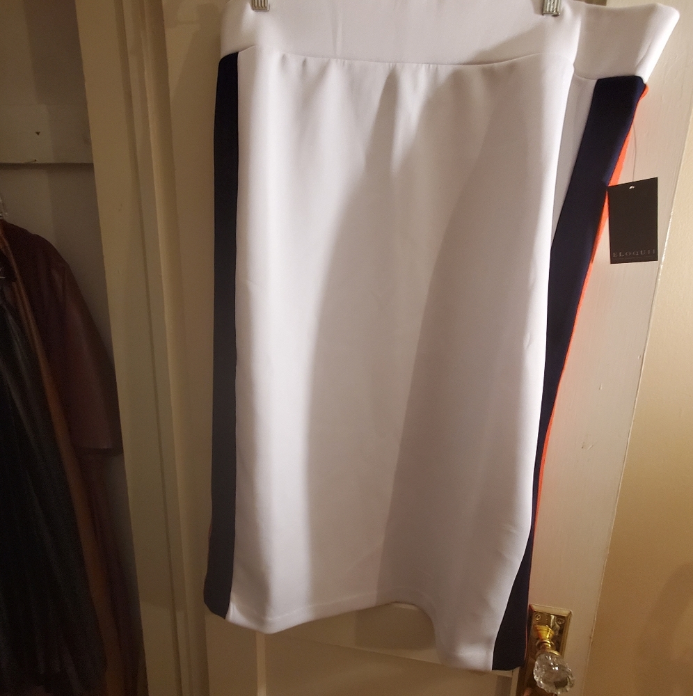 Neoprene Pencil Skirt with back zippet